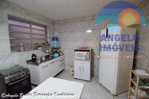 Casa á venda no bairro São José em Peruíbe