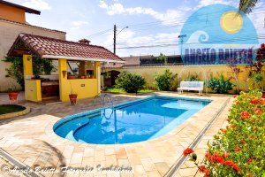 Casa em 2 lotes, piscina, 2 dormitórios, Parque Turístico - Peruíbe.