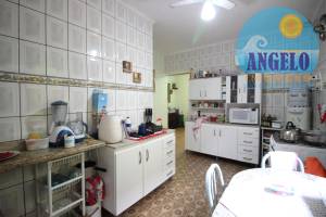 Casa para venda no bairro Star em Peruibe, á 200 metros da praia
