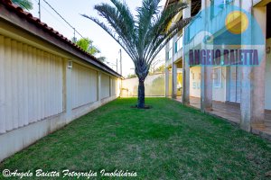 Sobrado á venda no bairro Tres Marias, frente ao mar