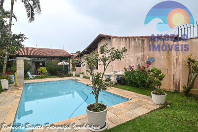 Casa em Peruíbe para venda