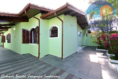 Casa em Peruíbe para venda