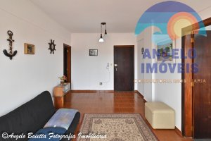 Apartamento á 400 metros da praia a venda no bairro Oasis em Peruíbe