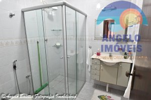Apartamento á 400 metros da praia a venda no bairro Oasis em Peruíbe
