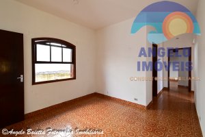 Casa lado praia  á venda no bairro Cidade Nova Peruíbe em Peruíbe