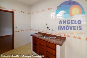 Casa lado praia  á venda no bairro Cidade Nova Peruíbe em Peruíbe