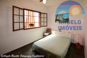 Casa á venda no bairro Stella Maris em Perui´be