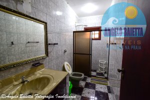 Casa com 4 dormitórios, piscina, Cidade Nova Peruíbe - Peruíbe.