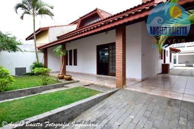 Casa em Peruíbe para venda