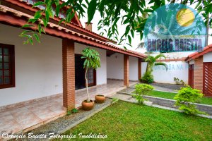 Casa com 4 dormitórios, piscina, Cidade Nova Peruíbe - Peruíbe.