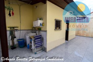 Casa á venda no bairro Oásis em Peruíbe