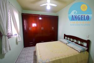 Casa para venda ou permuta no bairro Vila Romar em Peruibe