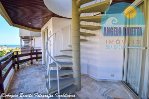 Apartamento de cobertura á venda no bairro Samburá em Peruíbe