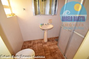Casa lado praia á venda no bairro Oásis em Peruíbe