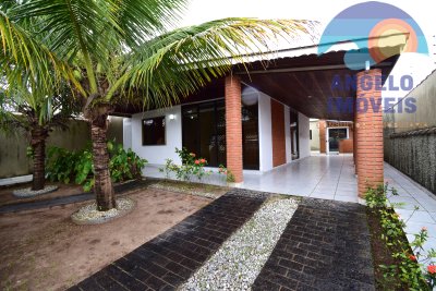 Casa em Peruíbe para venda