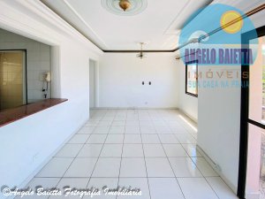 Apartamento para locação no bairro Centro em Peruíbe