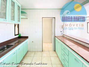 Apartamento para locação no bairro Centro em Peruíbe