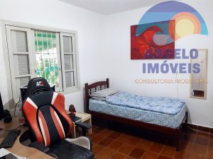 Casa lado linha  á venda no bairro Samburá em Peruíbe 