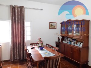 Casa lado linha  á venda no bairro Samburá em Peruíbe 