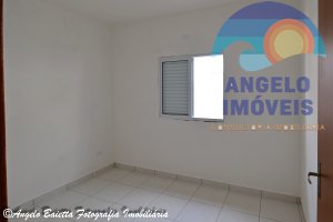 Casa á venda no bairro São Joao Batista em Peruíbe