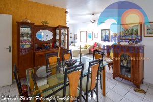 Apartamento com 3 dormitórios á venda no bairro Centro em Peruíbe