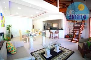 Casa terrea, piscina, 2 suítes, Cidade Nova Peruibe, á 800 metros da praia