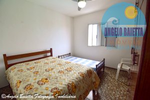 Apartamento á venda no bairro Ribamar em Peruíbe
