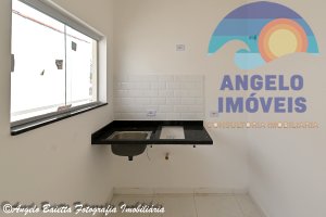 Apartamento á venda no bairro Ribamar em Peruíbe