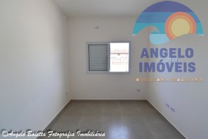 Apartamento á venda no bairro Belmira Novaes em Peruíbe