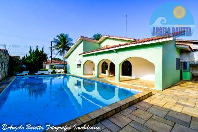 Casa em Peruíbe para venda