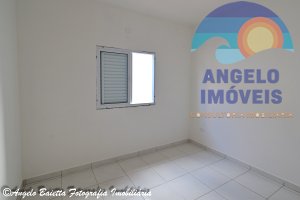 Casa á venda no bairro São Joao Batista em Peruíbe