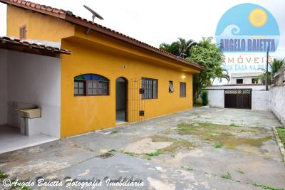 Casa em Peruíbe para venda