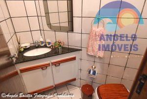 Casa á venda no condomínio Bougainvillée II em Peruíbe