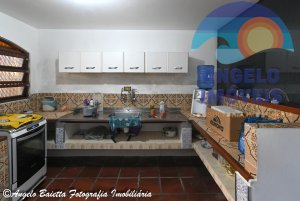 Casa á venda no bairro Oásis em Peruíbe