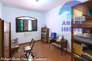 Casa á venda no bairro Imperador em Peruíbe