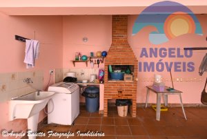 Casa á venda no bairro Imperador em Peruíbe