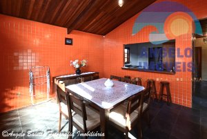 Casa á venda no bairro Arpoador em Peruíbe