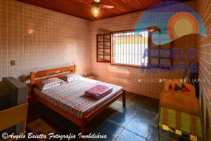 Casa á venda no bairro Arpoador em Peruíbe