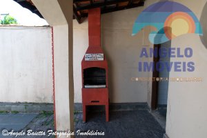 Casa á venda no bairro Turistico em Peruíbe