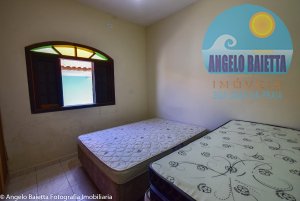 Casa terrea em 2 lotes, 3 dormitorios, Oásis, á 200 metros da praia