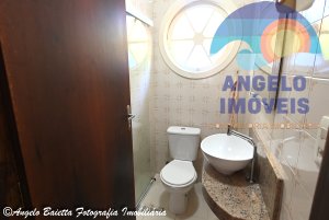 Casa á venda no bairro Oásis em Peruíbe