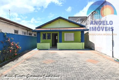Casa em Peruíbe para venda