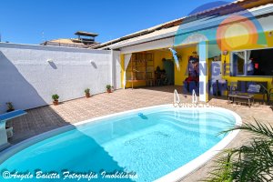 Casa lado praia á venda no bairro Star em Peruíbe