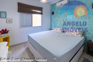 Casa lado praia á venda no bairro Star em Peruíbe