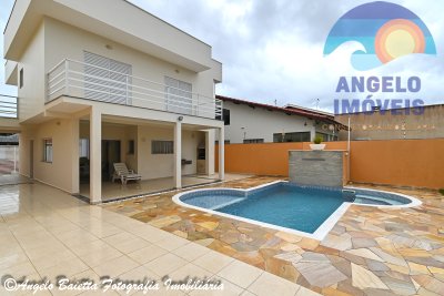 Casa em Peruíbe para venda