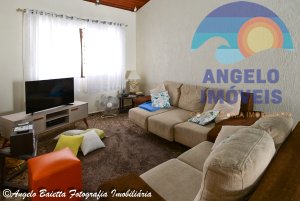 Casa á venda no bairro Florida em Peruíbe