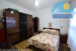Casa á venda no bairro Oásis em Peruíbe