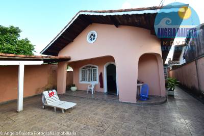 Casa em Peruíbe para venda