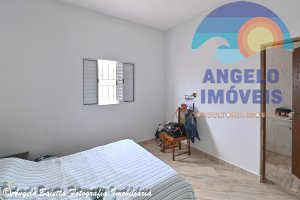 Casa nova com piscina á venda no bairro Mar e Sol em Peruíbe