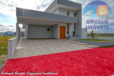 Casa em Peruíbe para venda